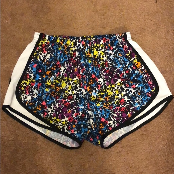 Nike Pants - Nike athletic shorts